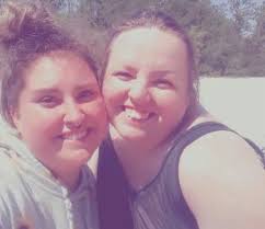 Julia Chavis (@juliachavis)