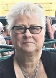 Renee Fortney's Instagram, Twitter & Facebook