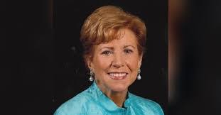 Ashley Draper's Instagram, Twitter & Facebook