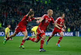 Arjen Robben Of Bayern Munich Celebrating His Game Winner Against Borussia Dortmund In The Champions League Finals At New Wembley On 2 Bayern Balompie Futbol