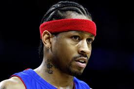 I do not believe wearing a head buff or any form of head gear, bandana, helmet, or hat would cause hair loss. To Weave Or Not To Weave Could Cause Hair Loss