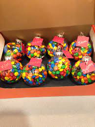 75 Good Inexpensive Gifts For Coworkers Gift Ideas Corner Homemade Christmas Gifts Diy Christmas Gifts Christmas Gifts For Friends