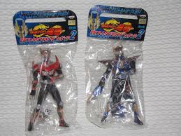 Berserk The Golden Age Arc I The Egg Of The King Review Masked Kamen Rider Ryuki Vinyl Figure Set Banpresto 2002 Survive Knight Ryuki Banpresto Cose