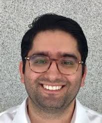 Joga-se dama com regras de xadrez.