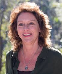 Susan Aranda's Instagram, Twitter & Facebook