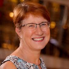 What is a good user friendly geocaching mobile app for beginners and kids  in the Williams Lake, BC area?