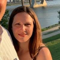 Angela Stucker's Instagram, Twitter & Facebook