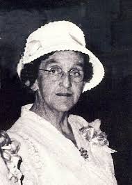 A Hollow Family's History