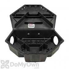 The smaller bait stations will only permit mice to enter due to its size. Protecta Lp Rat Bait Station