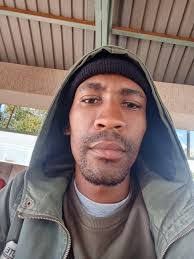 Jordan Yerkes's Instagram, Twitter & Facebook