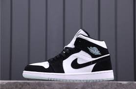 Air Jordan 1 Mid Panda White Black Teal Tint Bq6931 103 In 2020 Air Jordans Sneakers Fashion Jordan 1 Mid