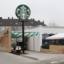 Its fun for me to come in here because of my unfair advantage. Bundesweit Erstes Starbucks Drive In In Dusseldorf Statt Bottrop Nrz De