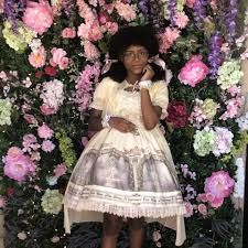 Lolita Fashion: The Black Edition — THIS IS BLACK