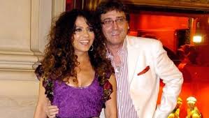 Mediavilla se sumó al jurado tras la baja de pepe cibrián campoy, quien. Patricia Sosa Y Oscar Mediavilla Se Casan Otra Vez Vivir En Buenos Aires