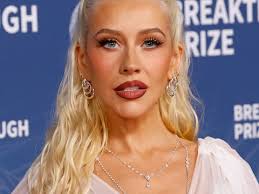 Zing Mia Mee': VRT herdenkt Luc De Vos met meezingmoment in Gent