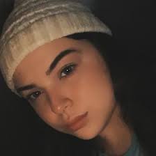 Chloe' Ingram (chloeingram103)