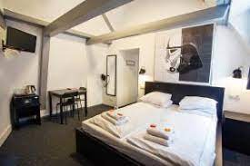 The charming st christophers inn at the winston, located in amsterdam, has 60 rooms and offers wi fi in public areas. St Christophers Inn At The Winston Amsterdam Updated 2021 Prices