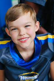 High prices for school pictures by Legacy Studios in FBISD