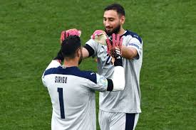 Mereka mengatakan jika hubungan nathalie holscher dengan panji komara adalah sebatas hubungan kerja. Gianluigi Donnarumma Italy Paris Saint Germain Add Sergio Ramos To Incredible 2021 22