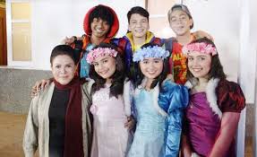 Saksikan sinetron siapa takut jatuh cinta setiap. Sahabat Prilly Latuconsina Bintangi Bidadari Takut Jatuh Cinta Tabloidbintang Com