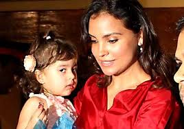Sara ali khan (pronounced saːɾa əˈli xaːn; Lara Dutta Celebrates Daughter S Third B Day Bollywood News India Tv