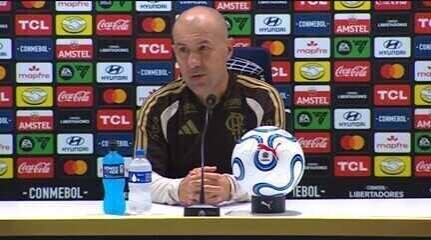 Jardim diz que elimina&ccedil;&atilde;o &eacute; "grande frustra&ccedil;&atilde;o" no Flamengo e explica substitui&ccedil;&otilde;es