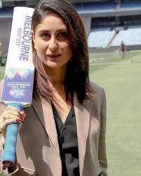Kareena Kapoor Khan Fanclub Sur Instagram Imagine Having A Glowing Face Like Hers Kareena Kapoor Khan Bollywood Celebrities Karena Kapoor