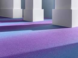 Mit einem im vergleich zu anderen kunstfellen hohen gewicht und 6 cm felllänge ist das fell besonders dicht und weich. Teppichboden Lila Violette