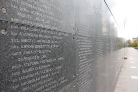 Kalendarium rozpoczyna się 27 lipca 1944, a kończy się 5 października 1944, w dniu wyjścia z warszawy ostatnich pułków żołnierzy armii krajowej. Muzeum Powstania Warszawskiego Z Rekordowa Frekwencja W 2015 Roku Wiadomosci