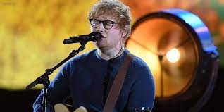 Seul sur la scène du matmut atlantique, dans un show spectaculaire réglé au millimètre, ed sheeran a tenu en haleine environ 43 000 spectateurs et spectatrices, enchaînant ses plus grands tubes et suscitant. Bordeaux Tout Ce Qu Il Faut Savoir Avant Le Concert D Ed Sheeran Au Stade Matmut