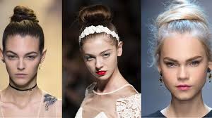 En apprenant comment faire un chignon pas torsadé sur le côté, vous pourrez porter des robes en tous genres en étant toujours chic et classe. Chignon Facile A Faire Soi Meme Tous Nos Tutos Cosmopolitan Fr