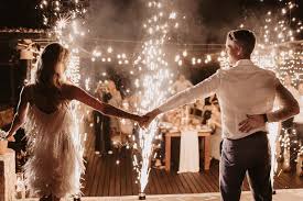 15 Wedding Entertainment Ideas To Captivate Your Guests