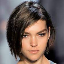 Elle.fr vous propose des modèles de coupes de cheveux et des idées de coupes de cheveux selon votre couleur et nature de cheveu. Coupes Courtes 45 Idees De Coiffure Pour Les Cheveux Courts