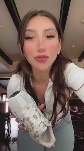 Priscilla Rubi's Instagram, Twitter & Facebook