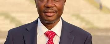 Pouvoir et privilèges : Moïse Jean-Charles pleure son absence des  directions générales, une injustice au partage du gâteau ?