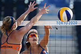 Why Do Olympic Beach Volleyball Players Wear Bikinis Uniform Controversy Bloomberg