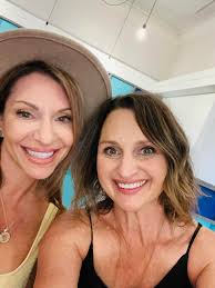 Vicki Chapman (@vickisoldit) • Instagram photos and videos