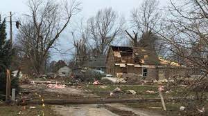 Taylorville basic information, zip code list, zip+4 code list, interactive map, and etc. Destructive Tornado Strikes Taylorville Illinois 26 People Hurt Over 500 Buildings Damaged The Weather Channel Articles From The Weather Channel Weather Com