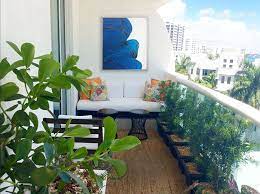 20 Idee Per Arredare Un Balcone Stretto E Lungo Mondodesign It Decorazione Balcone Di Appartamento Design Di Balcone Design Del Salotto