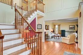 10 Deannas Way Eatontown Nj 07724 Mls 21904741 Zillow Zillow Home And Family Mls