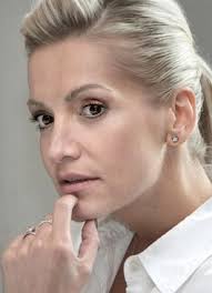 Dara opäť šokuje svojou skvelou postavou! Dara Rolins Feminity Sk
