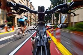 Adac Test In Stuttgart Wie Sicher Sind Die Radrouten Auf Den Fildern Mohringen Stuttgarter Zeitung