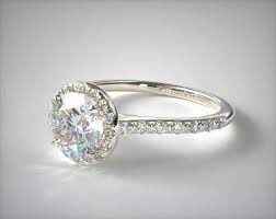 Is 2 carats for an engagement ring nice? 2 Carat Diamond Rings How Much To Pay Where What To Buy And What Not Naturally Colored