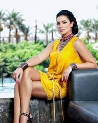 اللافت أن حورية فرغلي دون سابق إنذار هاجمت ياسمين صبري أيضا، حينما وصفتها بأنها موديل جميلة، تعتمد على شكلها ولكنها لا تصنف كممثلة. Ø­ÙˆØ±ÙŠØ© ÙØ±ØºÙ„ÙŠ Ù„Ù† ØªÙ†Ø¬Ø¨ Ø¨Ø¹Ø¯ Ø§Ù„ÙŠÙˆÙ… Ellearabia