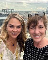 Heather Hack's Instagram, Twitter & Facebook