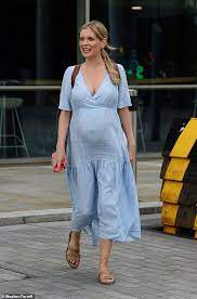 With energy for promoting arithmetic and science, riley, at … Rachel Riley Shows Off Baby Bump As She Leaves Countdown Studios Alongside Anne Robinson Geeky Craze