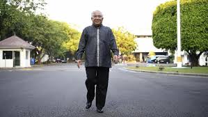 Meski begitu, baik din syamsuddin dan rashda diana mendapat doa terbaik agar rumah tangga mereka langgeng hingga maut memisahkan. Rashda Diana Istri Din Syamsuddin Cucu Pendiri Gontor Nkriku
