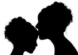 Free mother daughter silhouette vector download in ai, svg, eps and cdr. Silhouette Der Mutter Ihre Tochter Kussen Lizenzfreie Fotos Bilder Und Stock Fotografie Image 3682811