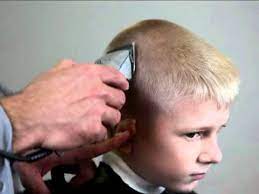 Then, i use the #4 guard to blend the two lengths. Clipper Cutting Boys Clipper Cut Brush Cut Haircut Youtube