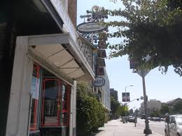 Hollywood downtowner inn is your best choice for convenience, comfort and affordability. Filming Locations Of Chicago And Los Angeles The Naked Gun